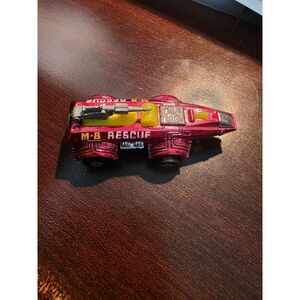 Hot Wheels Spacer Racer M-8 Rescue